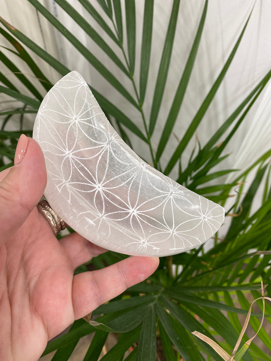 Coupelle lune en sélénite