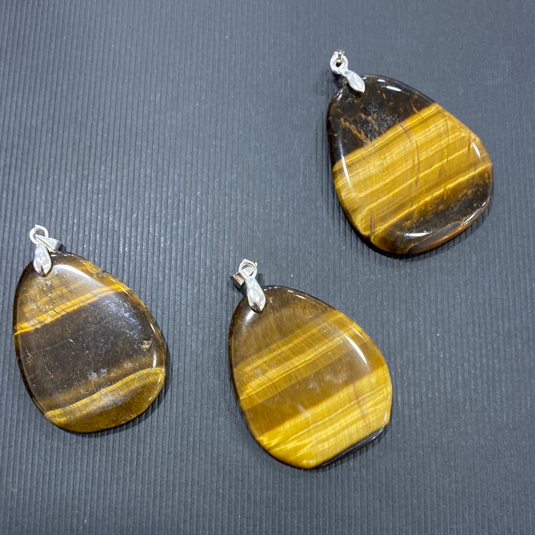 PENDENTIF - OEIL DE TIGRE